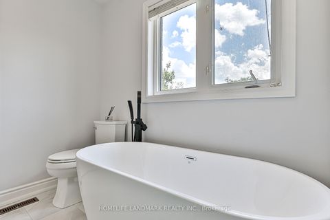 Photo 29 at 9 Longwood Avenue, Oak Ridges, Richmond Hill