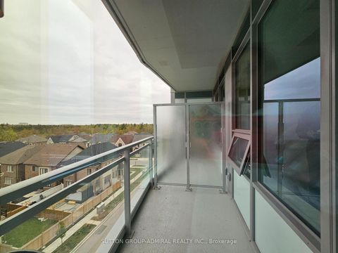 Photo 12 at 537 - 2501 Saw Whet Boulevard, GA Glen Abbey, Oakville