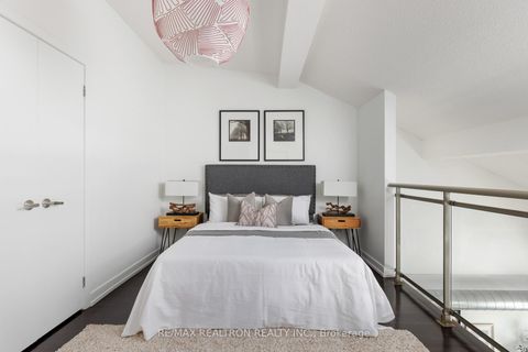 Photo 9 at 307 - 1100 Lansdowne Avenue, Junction, Toronto