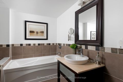 Photo 15 at 307 - 1100 Lansdowne Avenue, Junction, Toronto