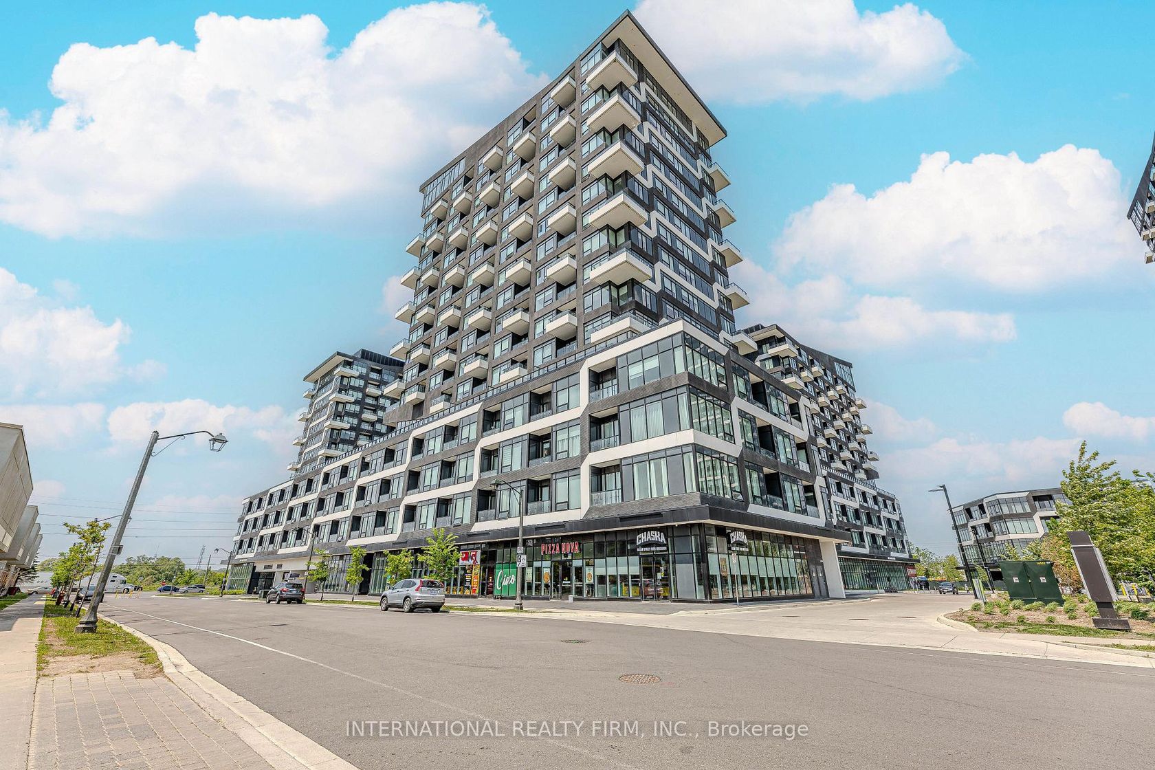 1307 - 2481 Taunton Road, RO River Oaks, Oakville 