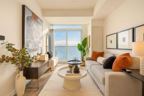 Photo 9 at 819 - 60 Honeycrisp Crescent, Vaughan Corporate Centre, Vaughan