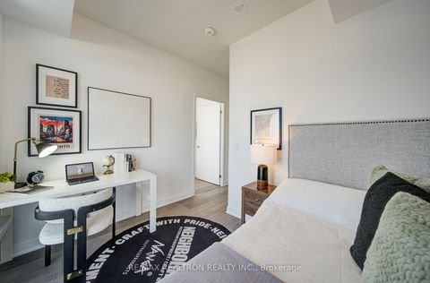 Photo 26 at 819 - 60 Honeycrisp Crescent, Vaughan Corporate Centre, Vaughan