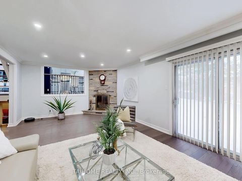 Photo 20 at 10 Centurion Court, Steeles, Toronto