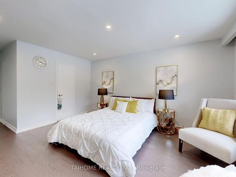 Photo 26 at 10 Centurion Court, Steeles, Toronto