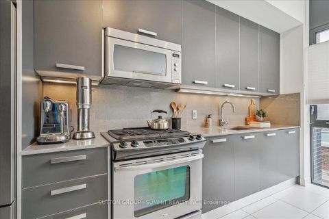 Photo 7 at 13 Gilead Place, Moss Park, Toronto