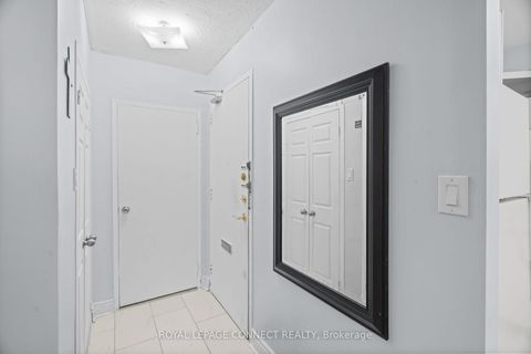 Photo 2 at 506 - 825 Kennedy Road, Ionview, Toronto