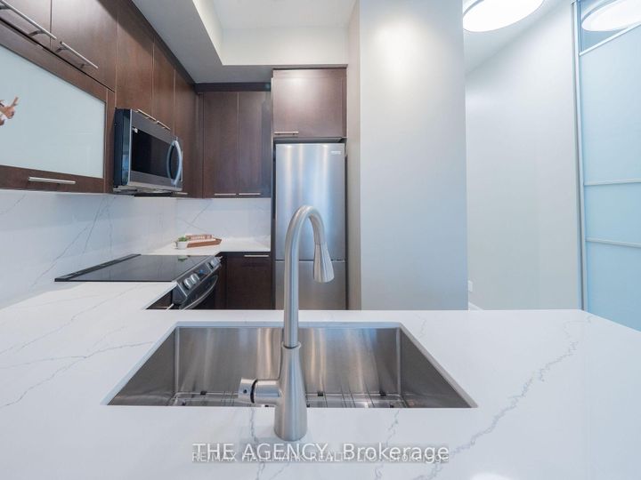 Photo 11 at 507 - 500 Sherbourne Street, South St. James Town, Toronto