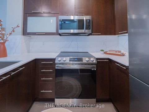 Photo 12 at 507 - 500 Sherbourne Street, South St. James Town, Toronto