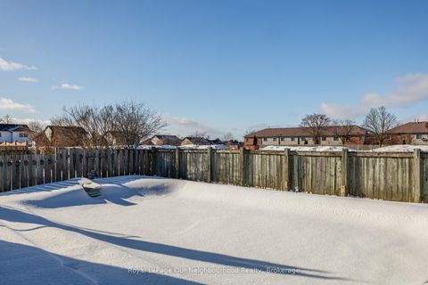 Photo 36 at 10 Holden Court, Blue Grass Meadows, Whitby