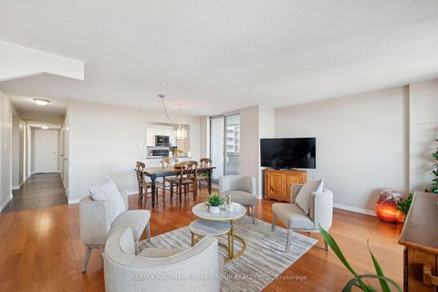 Photo 11 at 810 - 50 Inverlochy Boulevard, Royal Orchard, Markham