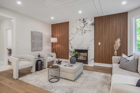 Photo 6 at 20 Pathlane Road, Langstaff, Richmond Hill