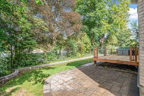 Photo 27 at 20 Pathlane Road, Langstaff, Richmond Hill