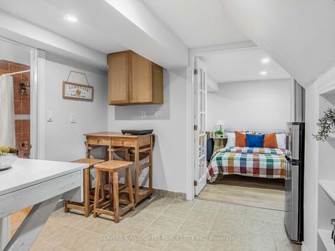 Photo 17 at 226 Broadway Avenue, Mount Pleasant East, Toronto