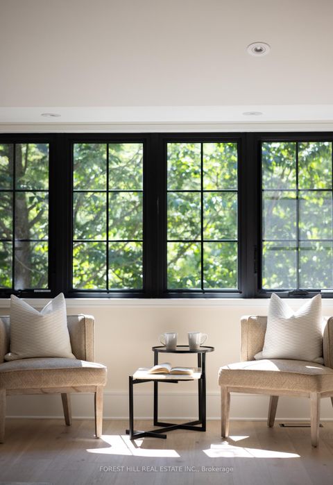 Photo 23 at 52 Roxborough Drive, Moore Park, Toronto