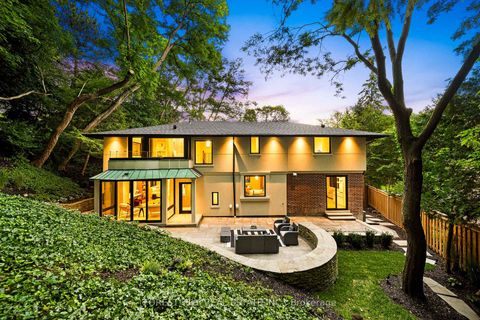 Photo 36 at 52 Roxborough Drive, Moore Park, Toronto