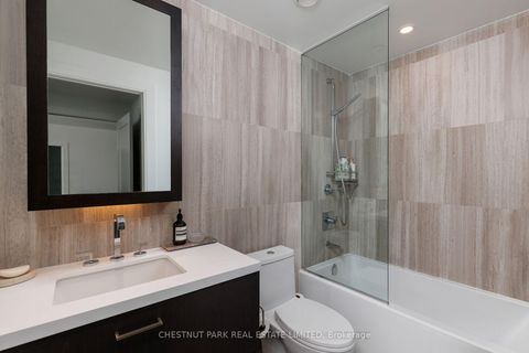 Photo 21 at 907 - 455 Wellington Street W, Waterfront Communities C1, Toronto