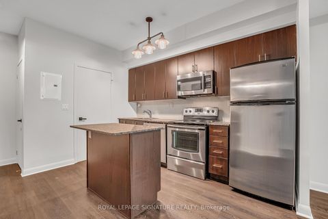 Photo 14 at 317 - 15 Bruyeres Mews, Niagara, Toronto