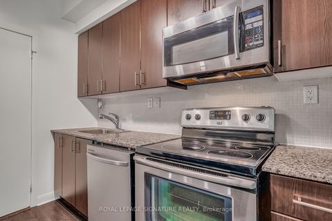 Photo 15 at 317 - 15 Bruyeres Mews, Niagara, Toronto