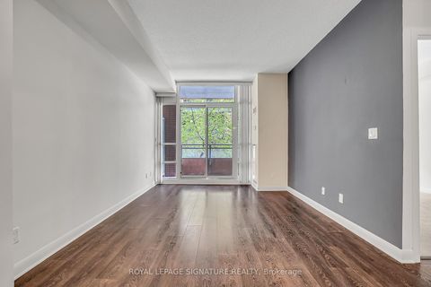 Photo 17 at 317 - 15 Bruyeres Mews, Niagara, Toronto