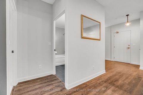 Photo 20 at 317 - 15 Bruyeres Mews, Niagara, Toronto