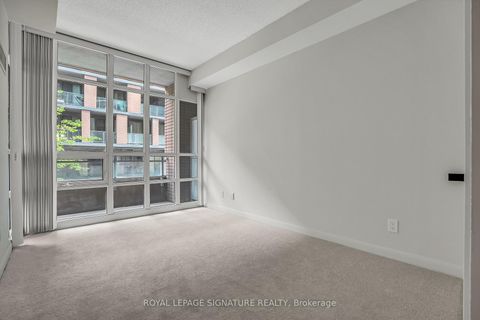 Photo 22 at 317 - 15 Bruyeres Mews, Niagara, Toronto