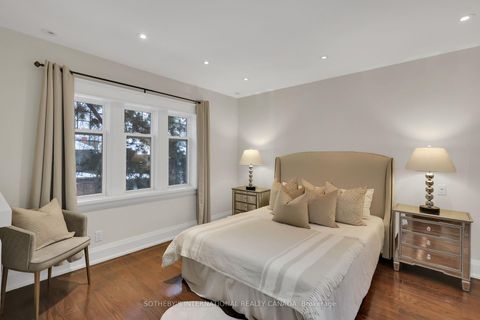 Photo 24 at 68 Astley Avenue, Moore Park, Toronto