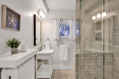 Photo 32 at 68 Astley Avenue, Moore Park, Toronto