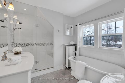 Photo 40 at 68 Astley Avenue, Moore Park, Toronto