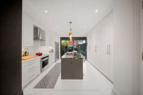 Photo 8 at 42 Berryman Street, Annex, Toronto