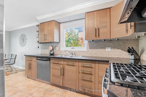 Photo 4 at 16 Marchwood Crescent, Harding, Richmond Hill