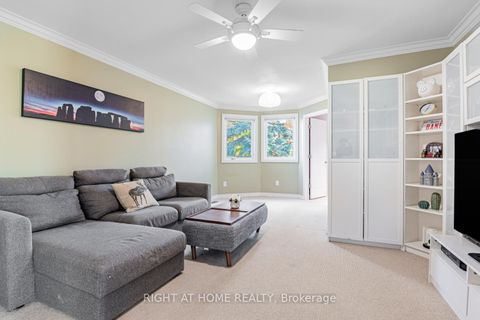 Photo 15 at 16 Marchwood Crescent, Harding, Richmond Hill