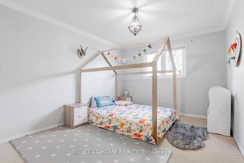 Photo 21 at 16 Marchwood Crescent, Harding, Richmond Hill