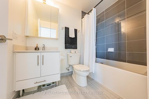 Photo 19 at 1603 - 95 Oneida Crescent, Langstaff, Richmond Hill