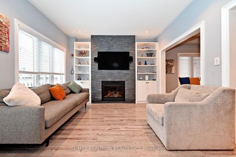 Photo 8 at 28 Spring Arbour Road, Patterson, Vaughan