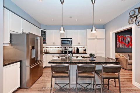 Photo 13 at 28 Spring Arbour Road, Patterson, Vaughan