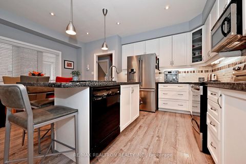 Photo 16 at 28 Spring Arbour Road, Patterson, Vaughan