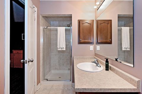 Photo 21 at 28 Spring Arbour Road, Patterson, Vaughan