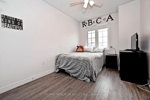 Photo 22 at 28 Spring Arbour Road, Patterson, Vaughan