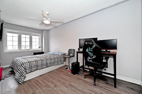 Photo 24 at 28 Spring Arbour Road, Patterson, Vaughan