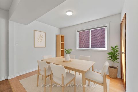 Photo 11 at 160 Varsity Road, Lambton Baby Point, Toronto