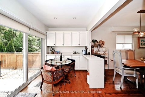 Photo 15 at 9 Karen Road, Donalda, Toronto