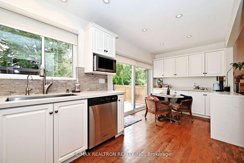 Photo 16 at 9 Karen Road, Donalda, Toronto