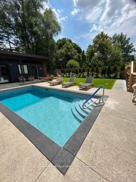 Photo 39 at 9 Karen Road, Donalda, Toronto