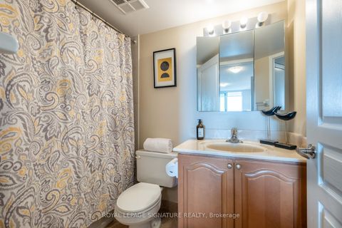 Photo 19 at 402 - 1863 Queen Street E, The Beaches, Toronto