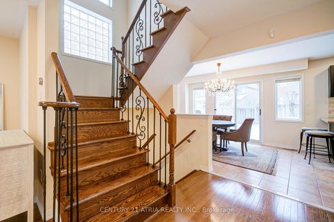 Photo 13 at 73 Starr Crescent, Bayview Northeast, Aurora