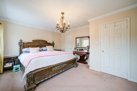 Photo 16 at 73 Starr Crescent, Bayview Northeast, Aurora