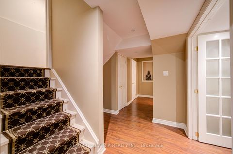 Photo 26 at 73 Starr Crescent, Bayview Northeast, Aurora