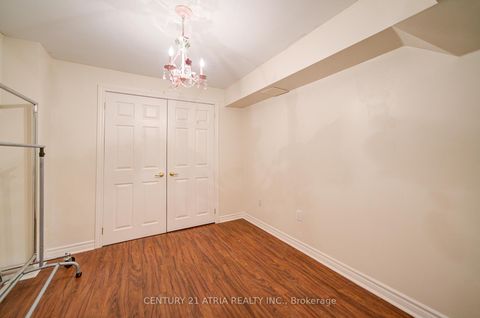 Photo 28 at 73 Starr Crescent, Bayview Northeast, Aurora