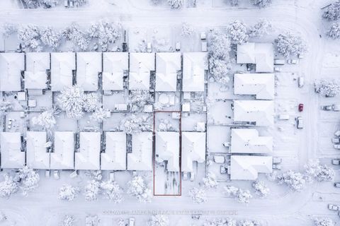 Photo 17 at 94 Buchanan Street, Grove East, Barrie